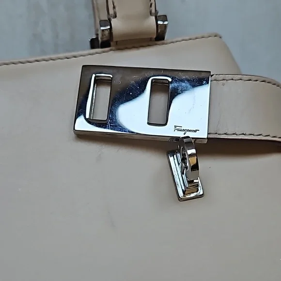 Salvatore Ferragamo Leather Handbag Silver Logo Hardware - Picture 9 of 13